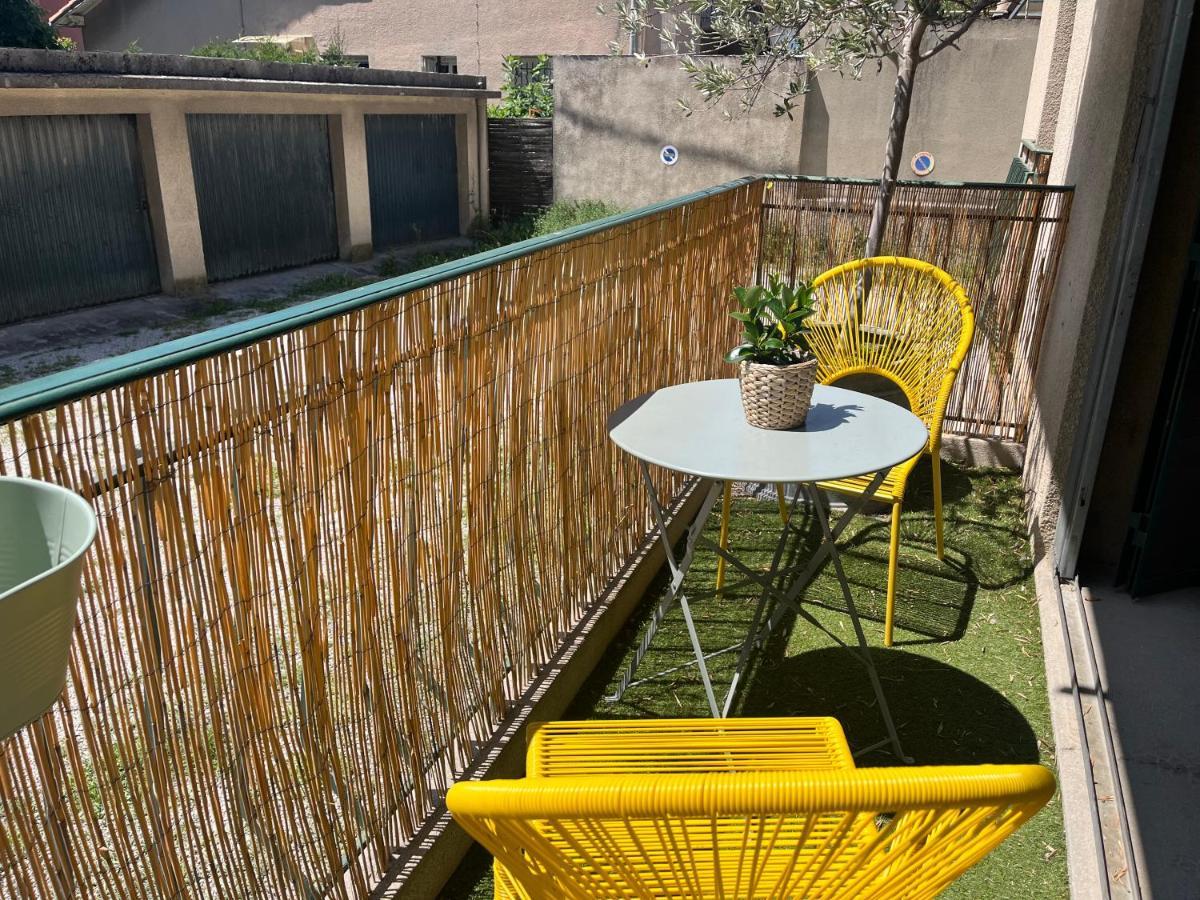 Bel Appartement Lumineux Et Calme A 10Min A Pied Du Centre Aix Avec Parking Et Air Conditionne Aix-en-Provence Buitenkant foto